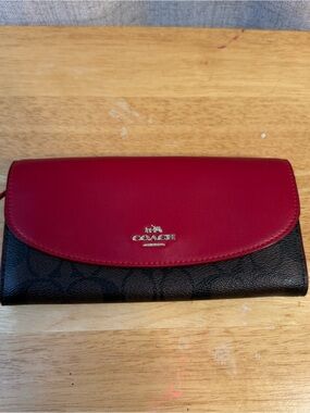 COACH Red Leather Flap Signature Canvas Continental Wallet